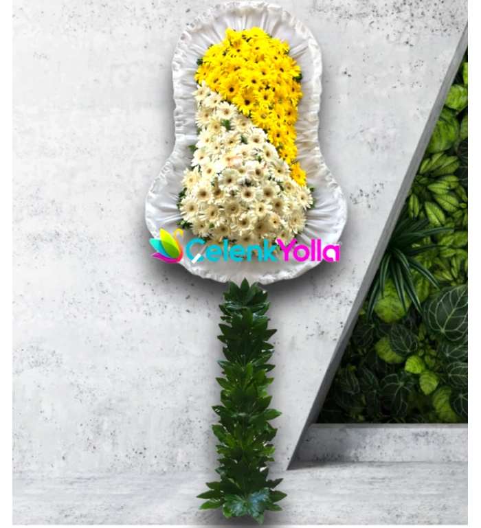 Sarı Beyaz Gerberadan Çelenk